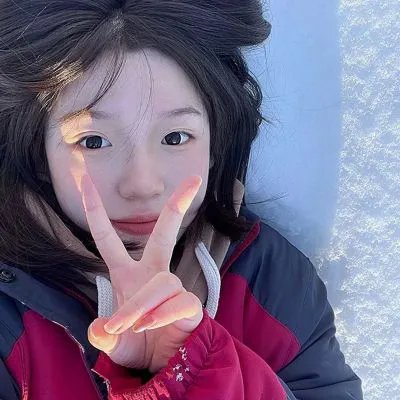 和阿姨谈心后,我开启了攻略系统